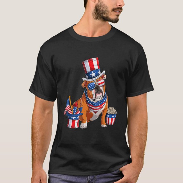 Camiseta Bulldog inglés lindo 4 de julio Bandera estadounid (Anverso)