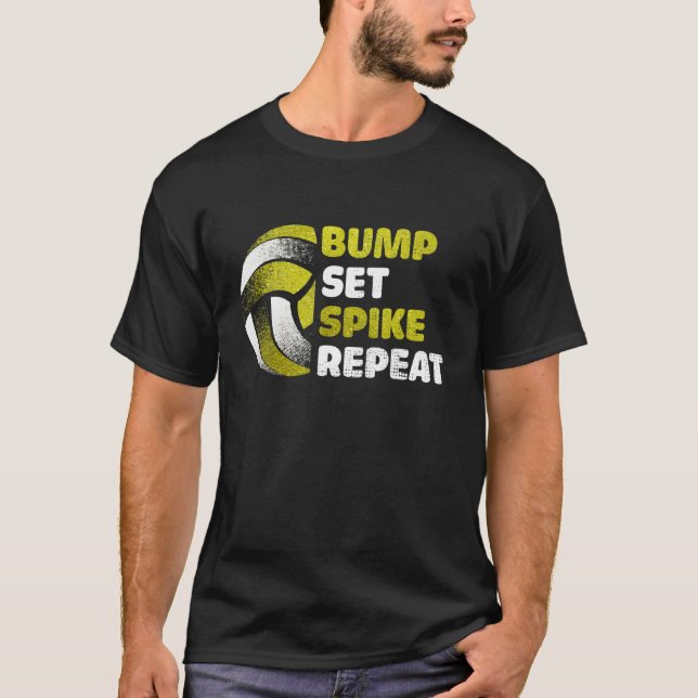 Camiseta Bump Set Spike Repeat Golden Volleyball Gameday (Anverso)