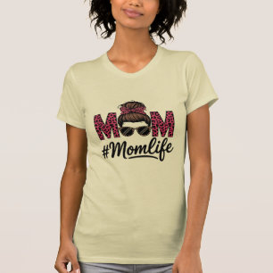 Camiseta Bun y gafas de sol desordenados: La Momlife perfec