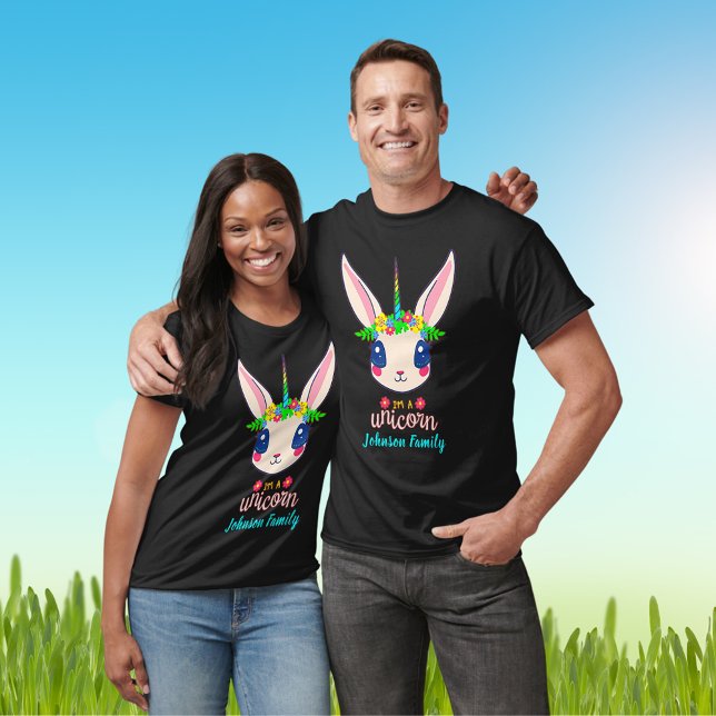 Camiseta Bunnicorn de conejito rosa unicornio Añadir nombre (Pink Bunny Unicorn Bunnicorn Add Family Name T-Shirt)