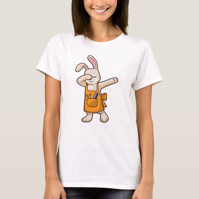 Camiseta Bunny como peluquero con comb y tijera (Anverso)