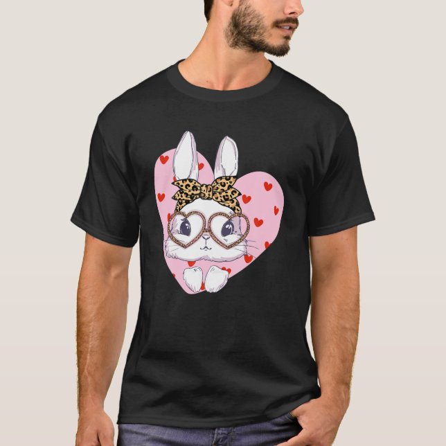 Camiseta Bunny Face Leopard Glasses Red Heart Happy Easter (Anverso)