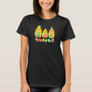 Camiseta Bunny Gnome Hug Easter Cacería de Huevos Feliz Pas