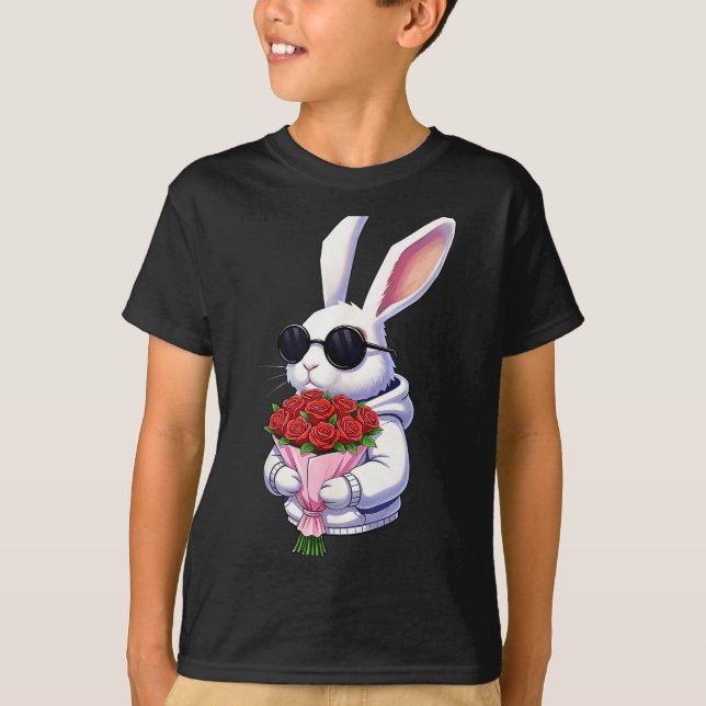 Camiseta Bunny Hugging Valentine Flower Bunny  (Anverso)
