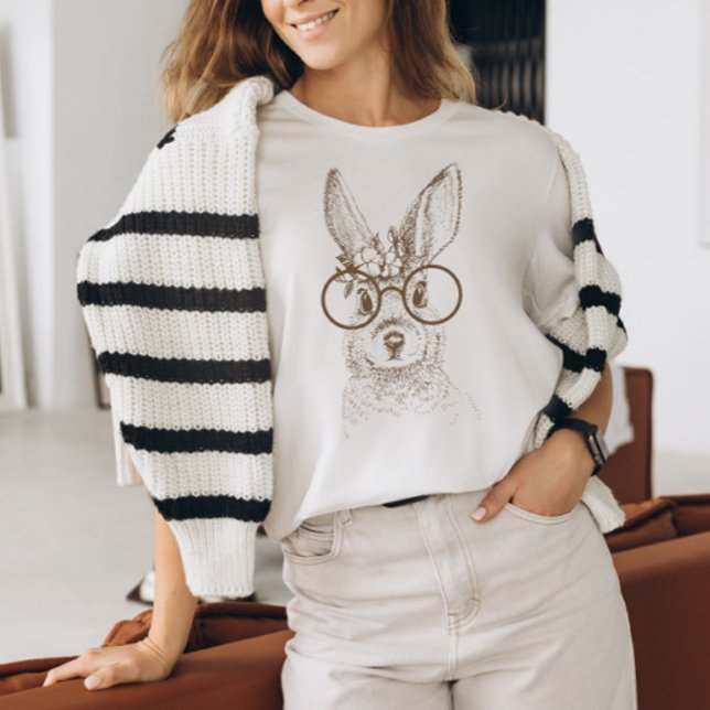 Camiseta Bunny y gafas vintage (Subido por el creador)