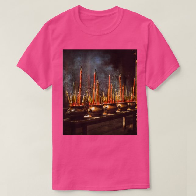 Camiseta Burning Incense (Diseño del anverso)
