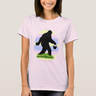 Camiseta Buscando Sasquatch por Pascua