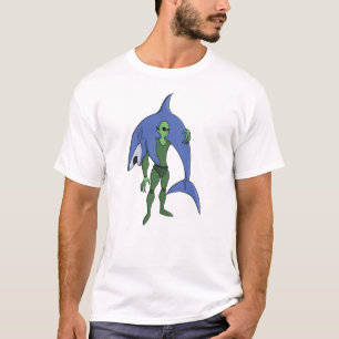 Camiseta Buzo Alien con Tiburón Divertido Ciencia Ficción
