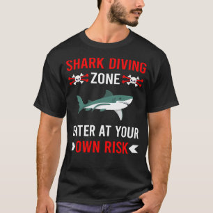 Camiseta Buzo de buceo de tiburones de zona de riesgo