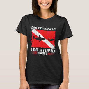 Camiseta Buzo de snorkel submarino profundo que practica bu