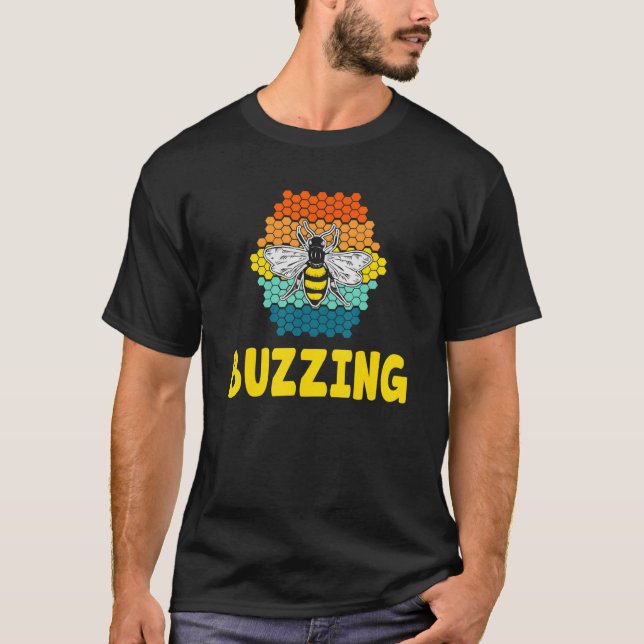 Camiseta Buzzing Bees Buzy Bee Pun Abeba Manteniendo A Un C (Anverso)