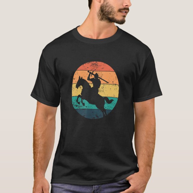 Camiseta Caballero Con Espada En Un Caballo (Anverso)