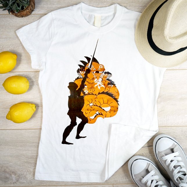 Camiseta Caballero negro con dragón (Emphasis on yellows and golds)