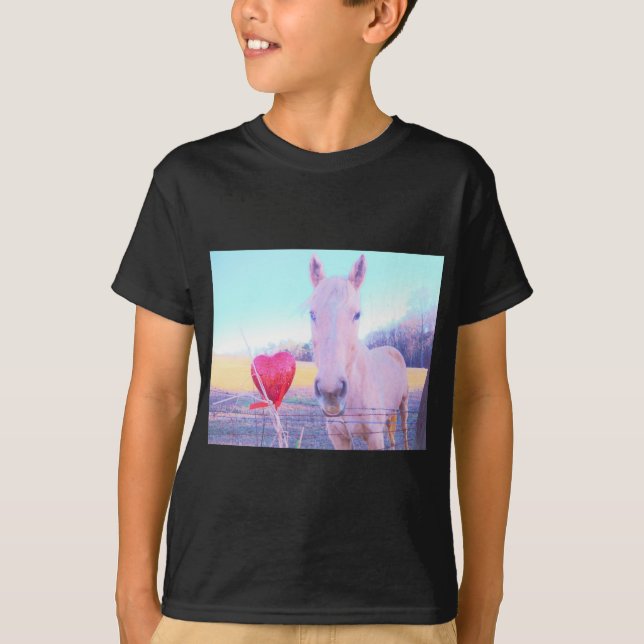 Camiseta Caballo amarillo y corazón rojo (Anverso)