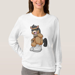 Camiseta Caballo con zapatos grandes