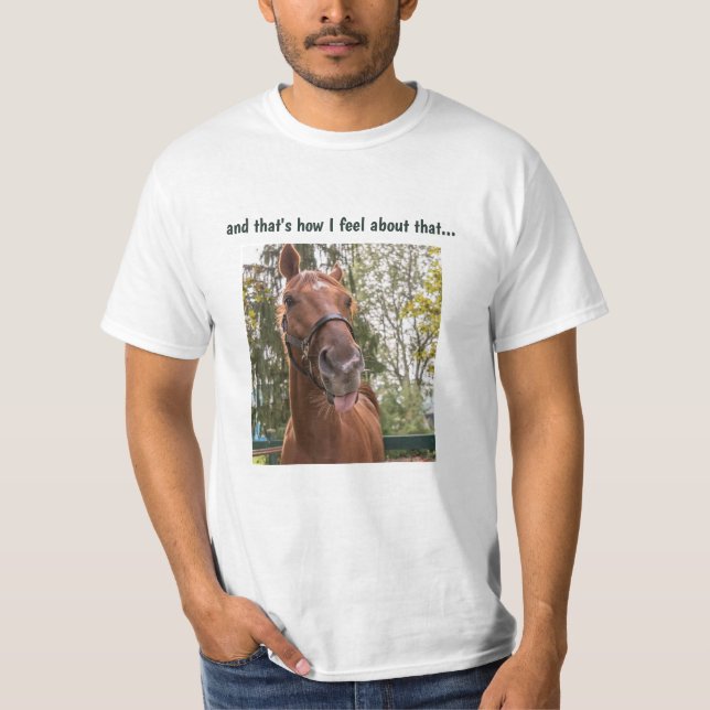 Camiseta Caballo divertido sacudiendo la lengua (Anverso)