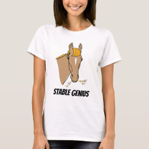 Camiseta Caballo estable divertido del genio de Donald
