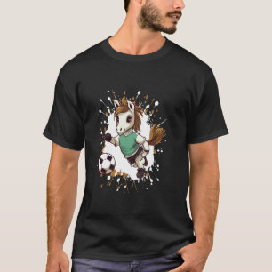 Camiseta Caballo Jugando Fútbol Cómic Lindo