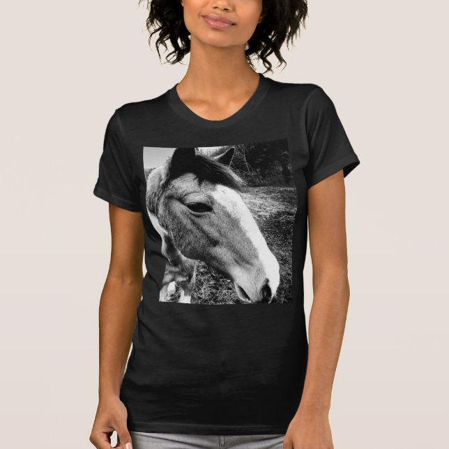 Camiseta Caballo y floral (Anverso)