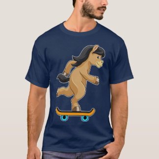 Camiseta Caballos como patinador con patineta