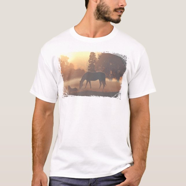 Camiseta Caballos en la niebla matutina (Anverso)