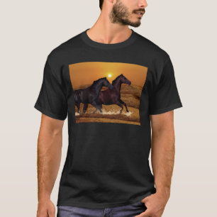 Camiseta Caballos que corren en la puesta del sol del