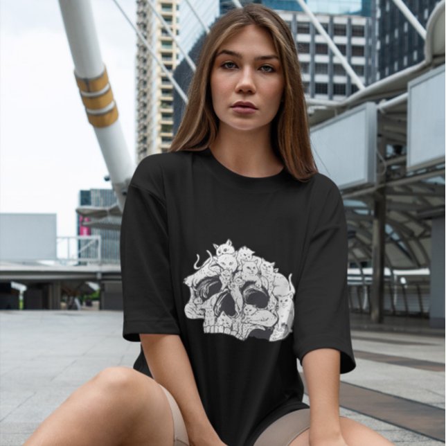 Camiseta Cabeza De Cráneo Con Gatos (Subido por el creador)