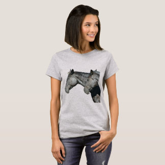 Camiseta Cabezas de caballo negro en luz de perfil limpio