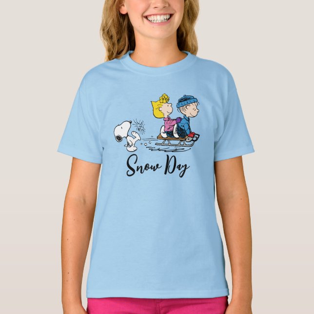 Camiseta Cacahuetes | Snoopy, Sally & Linus Sled Riding (Anverso)