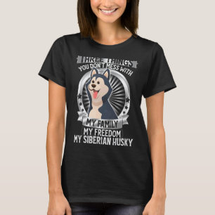 Camiseta Cachorro de familia de husky siberiano lindo liber