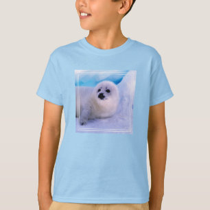 Camiseta Cachorro de foca arpía cubierto de copos de nieve