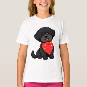 Camiseta Cachorro negro adorable que lleva una bandana roja