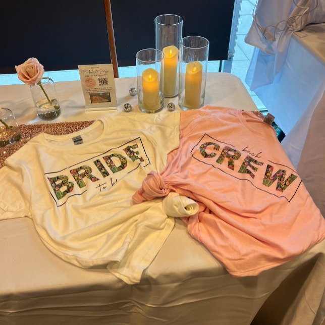 Camiseta Cactus Crew Bride-To-Be T-Shirt (Cactus Crew - Bride + Bach Crew t-shirts)
