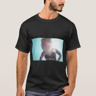 Camiseta cada día, se vuelve un poco más fácil Postcard