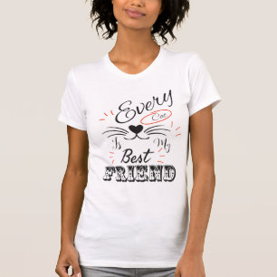 Camiseta Cada Gato Es Mi Mejor Amigo – Diseño Mínimo de Gat