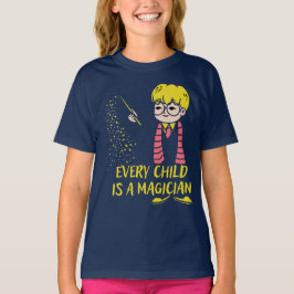 Camiseta cada niño es un mago