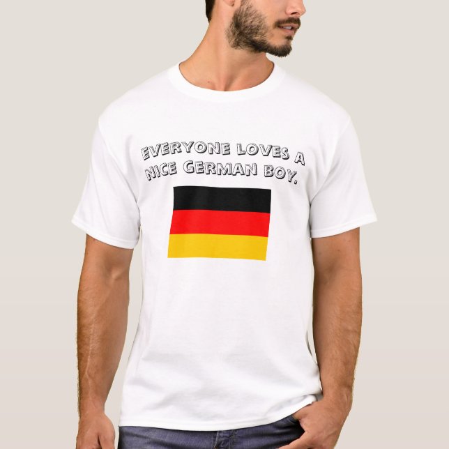 Camiseta cada uno ama a un muchacho alemán agradable (Anverso)