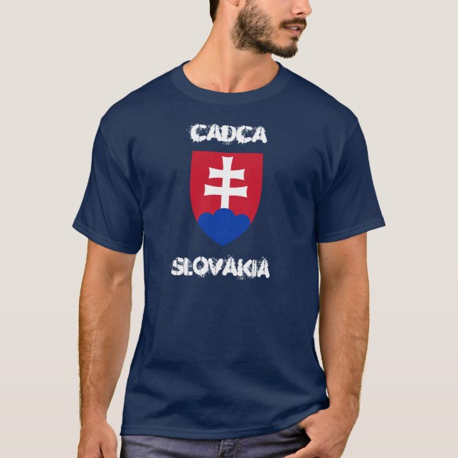 Camiseta Cadca, Eslovaquia con escudo de armas (Anverso)