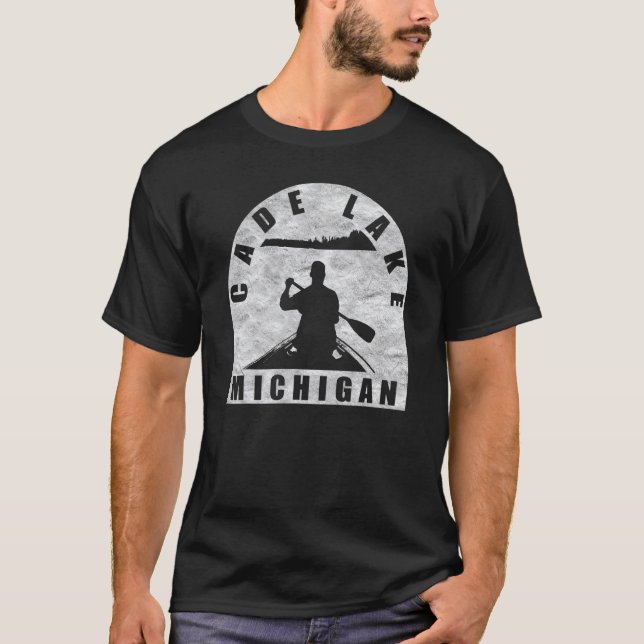 Camiseta Cade Lake Canoeing Michigan (Anverso)