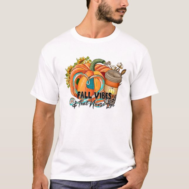 Camiseta Caer Vibes Y Esa Enfermera De La Calabaza De La Vi (Anverso)