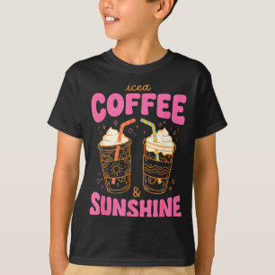 Camiseta Café con hielo y vibraciones de verano divertidas 