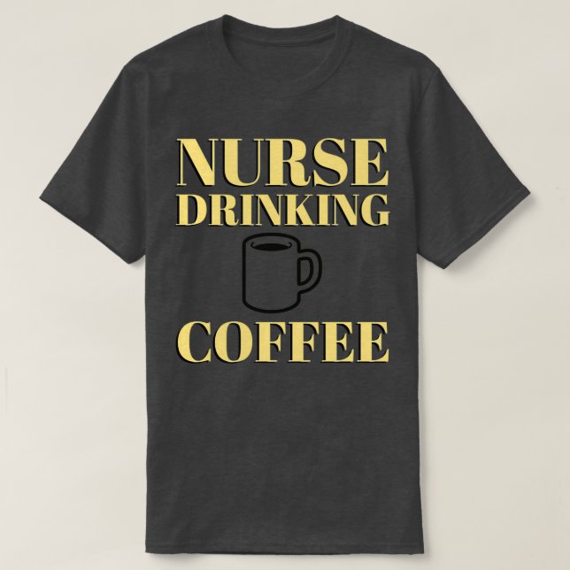 Camiseta CAFÉ DE BEBIDA DE ENFERMERA humor gracioso sarcást (Diseño del anverso)