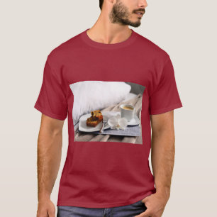 Camiseta Café y Desayuno en la Cama