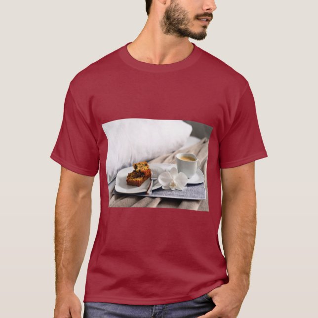 Camiseta Café y Desayuno en la Cama (Anverso)
