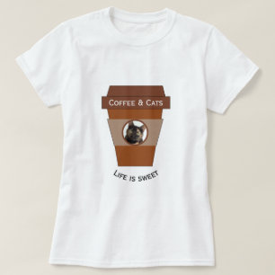 Camiseta Café y gatos adaptables - la vida es dulce