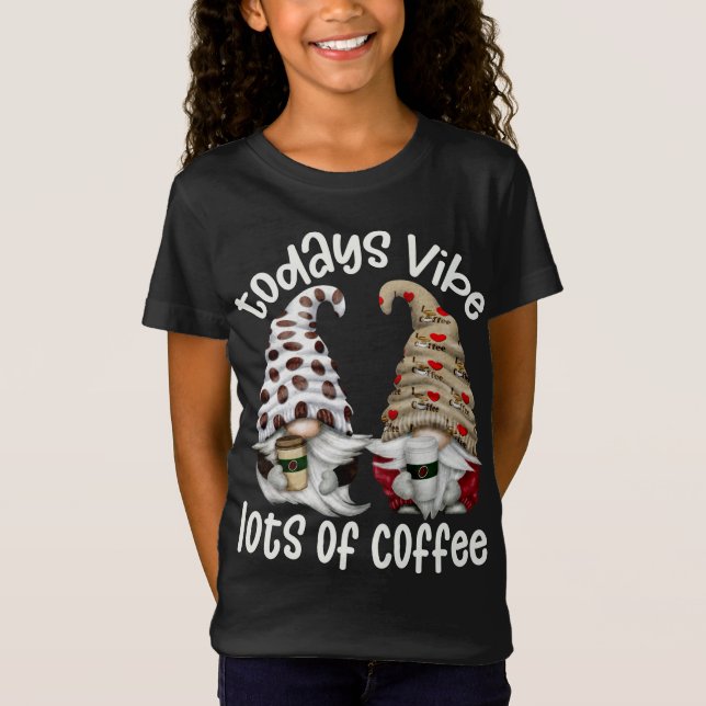 Camiseta Cafetería Graciosa Con Muchos Gnomes De Café (Anverso)