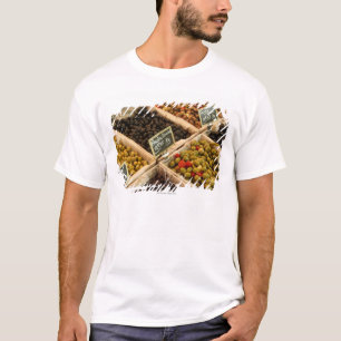 Camiseta Cajas abiertas grandes de aceitunas negras y
