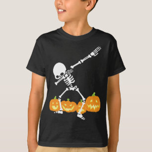 Camiseta Calabaza de Esqueleto con Dabbing en Campo Hallowe