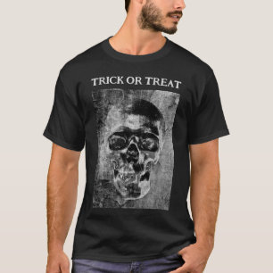 Camiseta Calavera en blanco y negro. Truco o trato