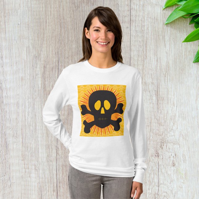 Camiseta Calavera Negra Y Hueso Cruzado Mujeres De Larga Ma (Subido por el creador)